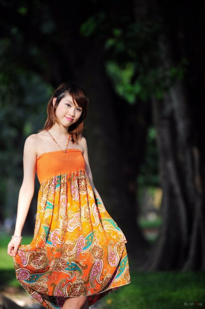 Nhí nhảnh cùng váy xinh... Xem thêm: Cơn sốt "Thiên sứ 9X": Xinh như nàng Bạch Tuyết giữa rừng hoa Nhí nhảnh cùng váy xinh... Xem thêm: Cơn sốt "Thiên sứ 9X": Xinh như nàng Bạch Tuyết giữa rừng hoa