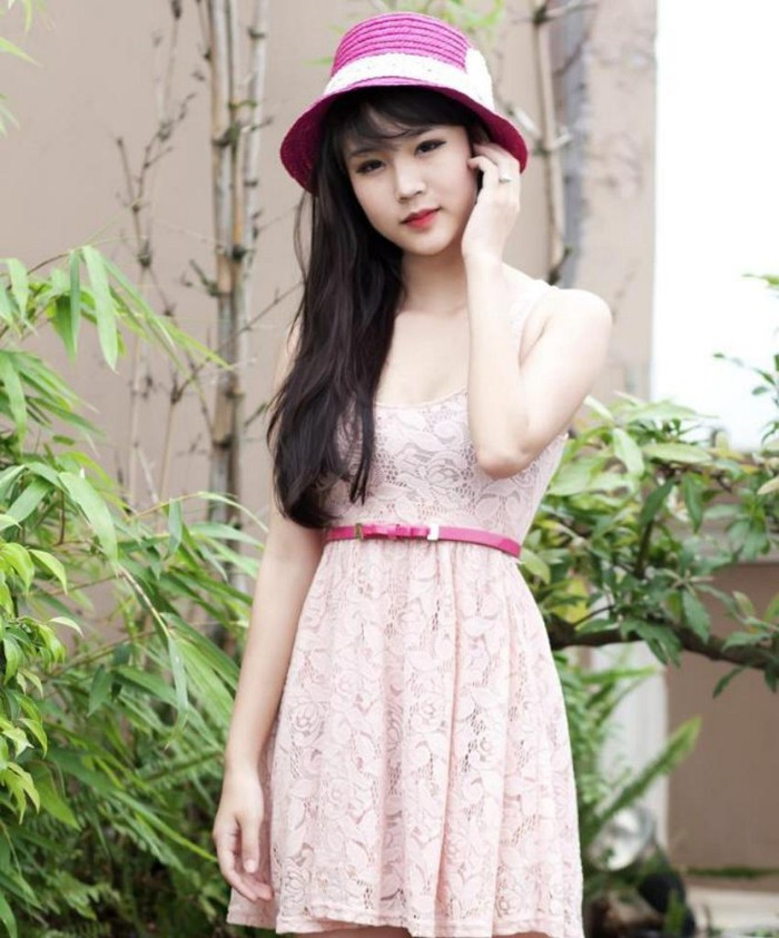 Chuẩn bị bước vào năm cuối cấp với nhiều kỳ thi quan trọng, nên Minh Phương đặc biệt chú tâm vào viêc học, chính vì vậy đôi khi cảm thấy căng thẳng Minh Phương dành thời gian nghe nhạc, lên mạng nói chuyện chia sẻ với bạn bè, hay đọc một cuốn sách thú vị