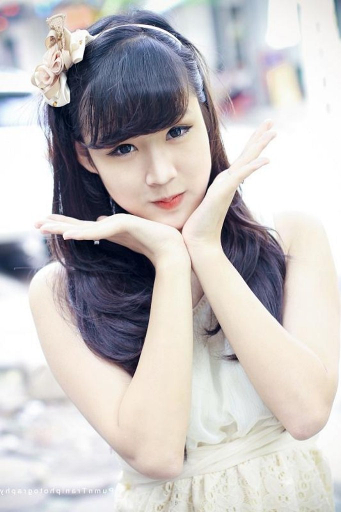 Là một người con gái thích cuộc sống nhẹ nhàng, bình dị, yêu thương gia đình, Minh Phương đặc biệt thích "nữ công gia chánh", thích được tự tay nấu những món ngon cho những người mình yêu quý