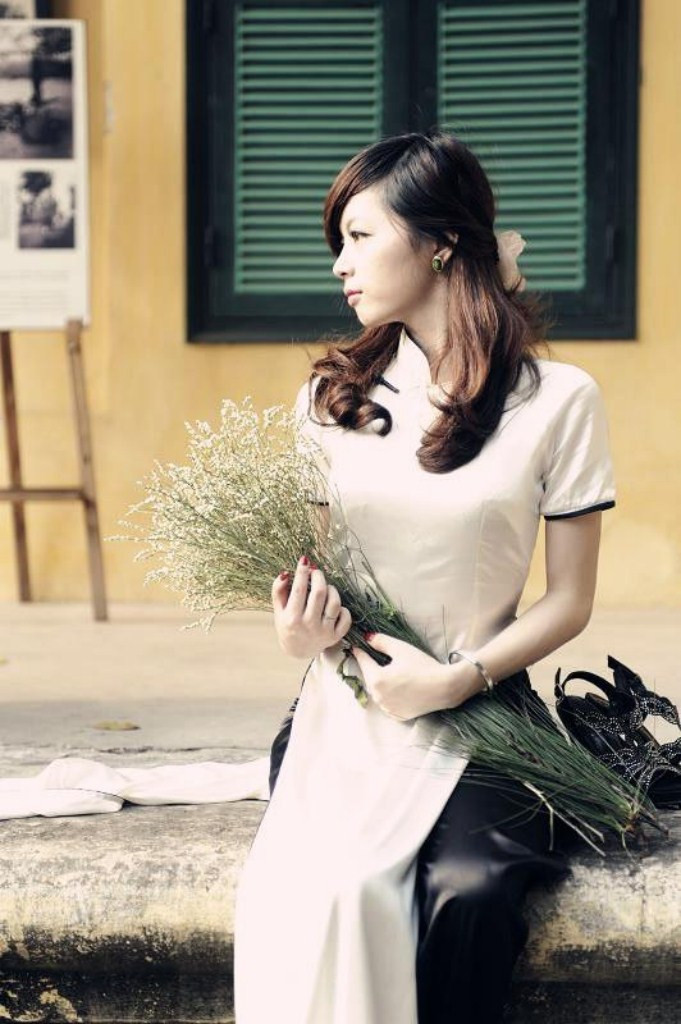 Diệu Thùy rất thích câu nói "Dám làm, dám chịu, dám chấp nhận", con đường mình đi, dù thế nào cũng là do mình chọn, mình đã dám chọn đi con đường nào, thì kết quả có ra sao cũng phải chấp nhận và từ đó để cố gắng hơn Diệu Thùy rất thích câu nói "Dám làm, dám chịu, dám chấp nhận", con đường mình đi, dù thế nào cũng là do mình chọn, mình đã dám chọn đi con đường nào, thì kết quả có ra sao cũng phải chấp nhận và từ đó để cố gắng hơn