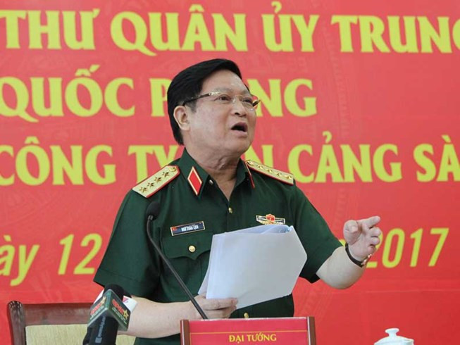 Đại tướng Ngô Xuân Lịch, Bộ trưởng Bộ Quốc phòng khẳng định: "Bộ Quốc phòng sẵn sàng thu hồi sân golf Tân Sơn Nhất nếu Chính phủ yêu cầu" - ảnh nguồn: Pháp luật Thành phố Hồ Chí Minh Đại tướng Ngô Xuân Lịch, Bộ trưởng Bộ Quốc phòng khẳng định: "Bộ Quốc phòng sẵn sàng thu hồi sân golf Tân Sơn Nhất nếu Chính phủ yêu cầu" - ảnh nguồn: Pháp luật Thành phố Hồ Chí Minh