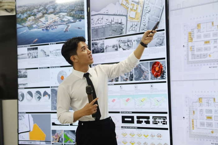 Sinh viên ngành Kiến trúc, Trường Đại học Kiến trúc Đà Nẵng (Ảnh: NTCC). z5385606711974_0d952c8e230faccdaf3445057a98c353.jpg