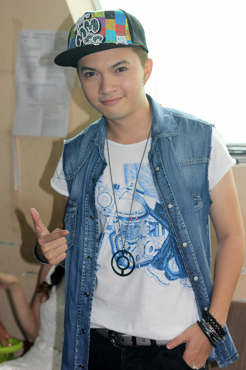 Ca sĩ Nam Cường là bạn thân của Ngô Kiến Huy.