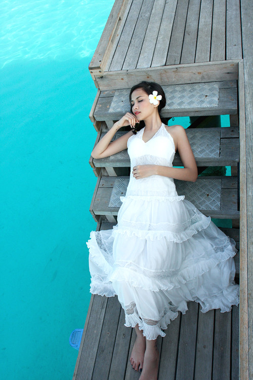 Hoa hậu tâm sự, cô hoàn toàn quên hết công việc mà chỉ tận hưởng kỳ nghỉ để vui vẻ bên gia đình. Hoa hậu tâm sự, cô hoàn toàn quên hết công việc mà chỉ tận hưởng kỳ nghỉ để vui vẻ bên gia đình.