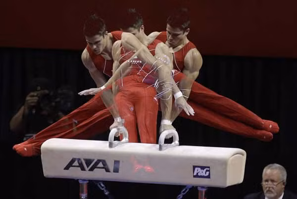 Hình ảnh biến ảo của các VĐV thể dục dụng cụ tham dự Olympic London 2012. Hình ảnh biến ảo của các VĐV thể dục dụng cụ tham dự Olympic London 2012.