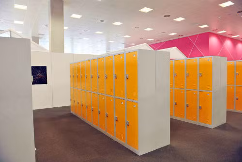 Khu vực để tài liệu cá nhân.