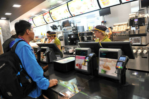 Quầy bán đồ ăn nhanh. Quầy bán đồ ăn nhanh.