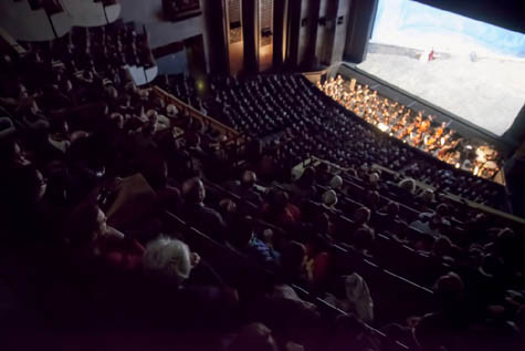 Lý Nhã Kỳ rất yêu quý và trân trọng những buổi sáng bình yên, êm ái như thế, nó giúp cô tái tạo lại năng lượng để chuẩn bị cho một ngày bận rộn, vất vả với lịch làm việc dày đặc mỗi ngày. Mỗi khi đi nước ngoài, Lý Nhã Kỳ cũng thường xuyên bớt chút thời gian đi sưu tầm những đĩa nhạc kịch mà cô yêu thích. Lý Nhã Kỳ rất yêu quý và trân trọng những buổi sáng bình yên, êm ái như thế, nó giúp cô tái tạo lại năng lượng để chuẩn bị cho một ngày bận rộn, vất vả với lịch làm việc dày đặc mỗi ngày. Mỗi khi đi nước ngoài, Lý Nhã Kỳ cũng thường xuyên bớt chút thời gian đi sưu tầm những đĩa nhạc kịch mà cô yêu thích.