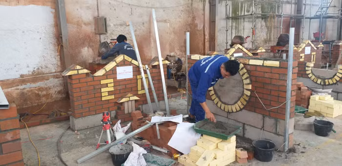 Sinh viên Khoa xây dựng, Trường Cao đẳng Việt - Đức (Nghệ An) (Nguồn: Website nhà trường). Sinh viên Khoa xây dựng, Trường Cao đẳng Việt - Đức (Nghệ An) (Nguồn: Website nhà trường).