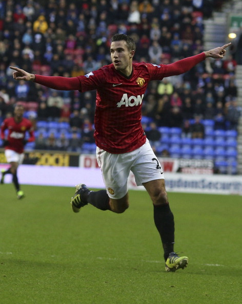 Van Persie đang bay cao cùng M.U nhưng nếu không có chân sút người Hà Lan, M.U vẫn sống khỏe. Van Persie đang bay cao cùng M.U nhưng nếu không có chân sút người Hà Lan, M.U vẫn sống khỏe.