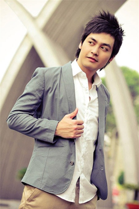 Phan Anh thú nhận, anh làm "chuyện ấy" lần đầu năm 18 tuổi Phan Anh thú nhận, anh làm "chuyện ấy" lần đầu năm 18 tuổi