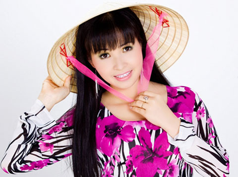 Trang Nhung với sự trở lại đầy bất ngờ và ấn tượng với ca khúc mang tên Điệp khúc tình yêu Trang Nhung với sự trở lại đầy bất ngờ và ấn tượng với ca khúc mang tên Điệp khúc tình yêu