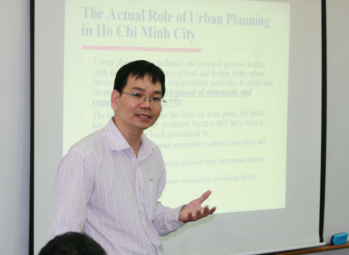 Tiến sĩ Huỳnh Thế Du (Ảnh: fsppm.fulbright.edu.vn) Tiến sĩ Huỳnh Thế Du (Ảnh: fsppm.fulbright.edu.vn)