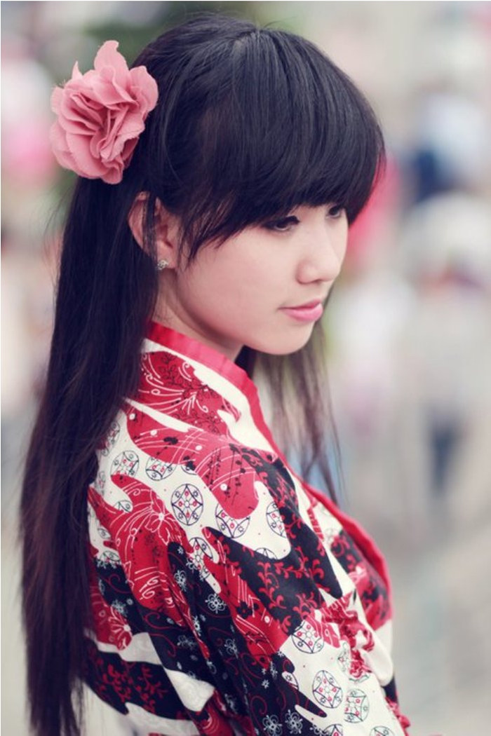 Hương đã từng đoạt danh hiệu Miss Áo dài trong cuộc thi “Nét đẹp Ngoại giao 2008” Hương đã từng đoạt danh hiệu Miss Áo dài trong cuộc thi “Nét đẹp Ngoại giao 2008”