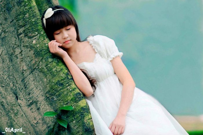 Lê Minh Ngọc hiện đang là sinh viên năm nhất, khoa Tiếng Trung, Trường Đại học Ngoại Thương Hà Nội. Lê Minh Ngọc hiện đang là sinh viên năm nhất, khoa Tiếng Trung, Trường Đại học Ngoại Thương Hà Nội.