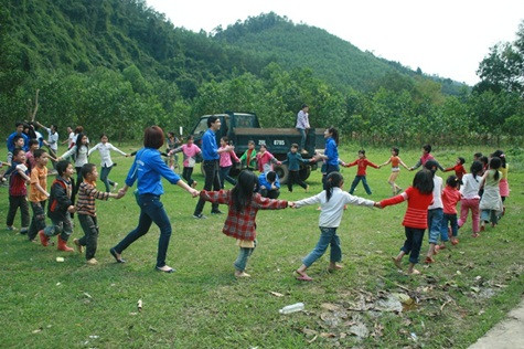 Trò mèo đuổi chuột quen thuộc Trò mèo đuổi chuột quen thuộc