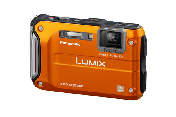 Đây là sản phẩm cao cấp mới trong dòng camera siêu bền. Ngoài thiết kế cứng cáp với vỏ kim loại, chống nước chống bụi, chống đông, Panasonic Lumix DMC-TS4 còn có các tính năng hỗ trợ người dùng trong những môi trường khắc nhiệt nhất như la bàn, áp kế, geotag. Sản phẩm sẽ có giá $399 Đây là sản phẩm cao cấp mới trong dòng camera siêu bền. Ngoài thiết kế cứng cáp với vỏ kim loại, chống nước chống bụi, chống đông, Panasonic Lumix DMC-TS4 còn có các tính năng hỗ trợ người dùng trong những môi trường khắc nhiệt nhất như la bàn, áp kế, geotag. Sản phẩm sẽ có giá $399
