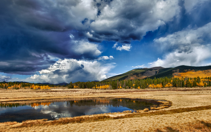 Ảnh thiên nhiên tại Fairplay, Colorado, Mỹ. Canon EOS 5D Mark II, Canon EF 16-35mm f/2.8L II USM. Ảnh thiên nhiên tại Fairplay, Colorado, Mỹ. Canon EOS 5D Mark II, Canon EF 16-35mm f/2.8L II USM.