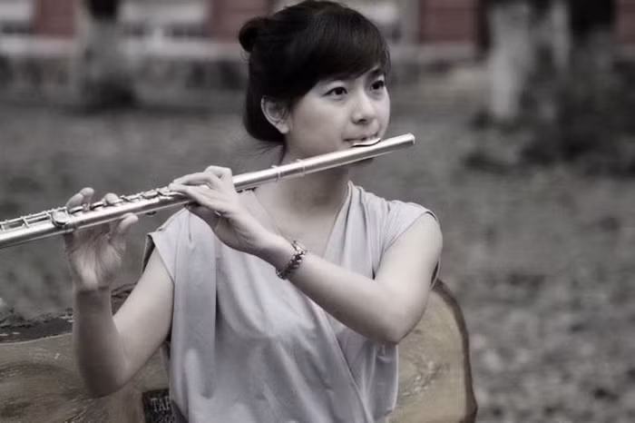 Duyên dáng trong chiếc sáo.. Duyên dáng trong chiếc sáo..