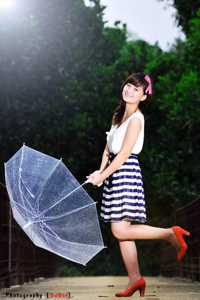 Quỳnh Ny có một phương châm sống vô cùng tâm đắc "sống đơn giản cho đời thanh thản", cô bạn luôn tạo cho mọi người cảm giác gần gũi, dễ mến và thân thiện Quỳnh Ny có một phương châm sống vô cùng tâm đắc "sống đơn giản cho đời thanh thản", cô bạn luôn tạo cho mọi người cảm giác gần gũi, dễ mến và thân thiện