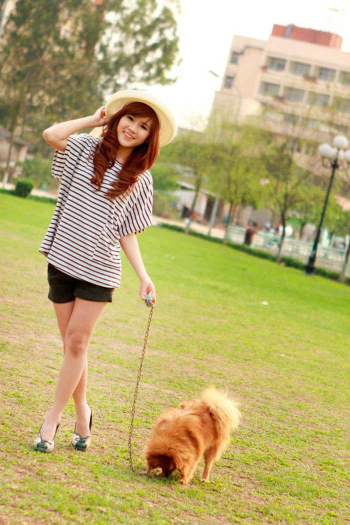 Cô bé đam mê nghệ thuật mãnh liệt, cô bé mơ ước được trở thành một nữ ca sĩ và tham gia vào lĩnh vực điện ảnh Cô bé đam mê nghệ thuật mãnh liệt, cô bé mơ ước được trở thành một nữ ca sĩ và tham gia vào lĩnh vực điện ảnh