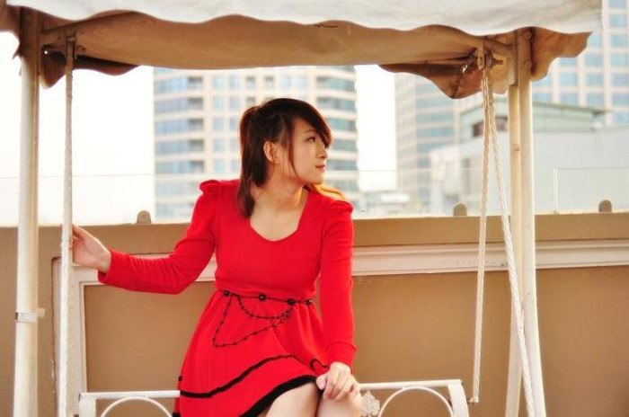 Thuộc tuýp người mạnh mẽ, Linh quan niệm: “Nếu có thể nghĩ rằng mọi nỗi đau rồi cũng qua đi thì có nỗi đau nào mà không chịu được”.