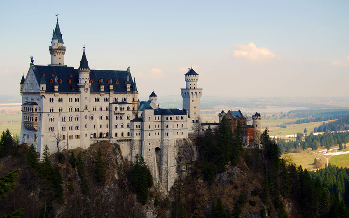 Lâu đài Neuschwanstein tại tây Đức. Nikon D40X Lâu đài Neuschwanstein tại tây Đức. Nikon D40X