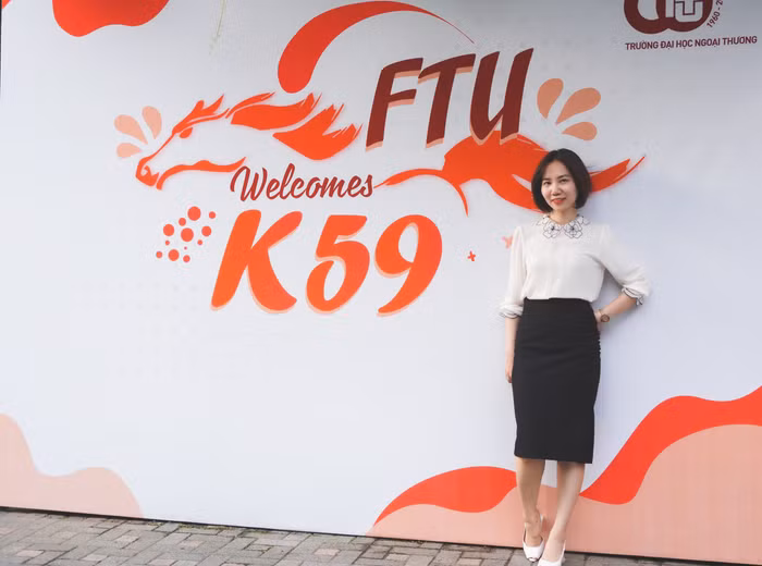 Tiến sĩ Vũ Kim Ngân – giảng viên bộ môn Pháp luật thương mại quốc tế thuộc Khoa luật, trường Đại học Ngoại thương và là giảng viên thỉnh giảng môn Luật kinh doanh so sánh và Luật châu Âu, trường Đại học Thương mại Bocconi, Milan, Ý (ảnh: NVCC)