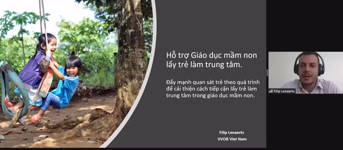Đại diện VVOB trình bày về phương pháp đẩy mạnh giáo dục lấy trẻ làm trung tâm.