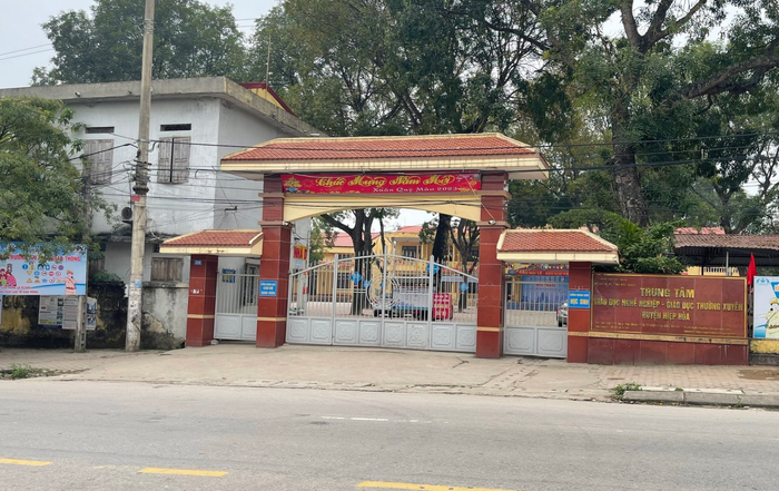 Trung tâm Giáo dục nghề nghiệp - Giáo dục thường xuyên huyện Hiệp Hòa. Ảnh: Trung Dũng Trung tâm Giáo dục nghề nghiệp - Giáo dục thường xuyên huyện Hiệp Hòa. Ảnh: Trung Dũng