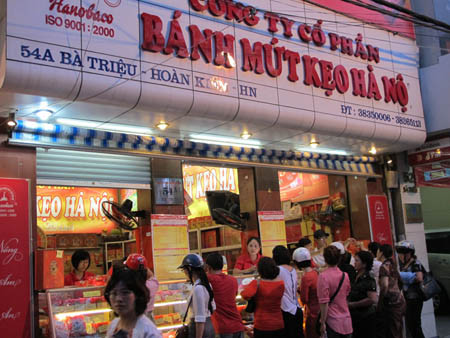 Nhiều mẫu bánh trung thu bị nhiễm khuẩn E.coli (ảnh minh họa) Nhiều mẫu bánh trung thu bị nhiễm khuẩn E.coli (ảnh minh họa)