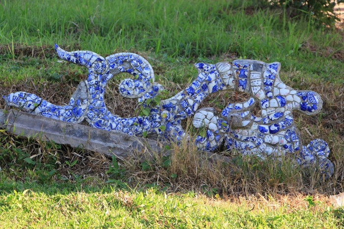 Một phế tích trong Văn Thánh Miếu chưa được trùng tu, sửa chữa. Ảnh: AN