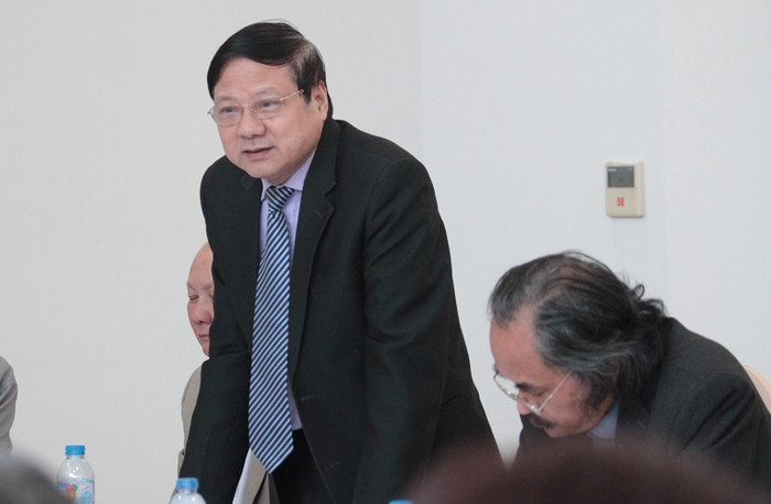 Theo Phó giáo sư Nguyễn Mạnh An – Hiệu trưởng Trường Đại học Hồng Đức, mấy năm gần đây tình hình tuyển sinh ngành sư phạm đặc biệt trong năm 2017 thì cực kỳ bi đát, học sinh vào ít, ngành lấy điểm xét tuyển cao là rất hạn chế. (Ảnh: Thùy Linh) Theo Phó giáo sư Nguyễn Mạnh An – Hiệu trưởng Trường Đại học Hồng Đức, mấy năm gần đây tình hình tuyển sinh ngành sư phạm đặc biệt trong năm 2017 thì cực kỳ bi đát, học sinh vào ít, ngành lấy điểm xét tuyển cao là rất hạn chế. (Ảnh: Thùy Linh)