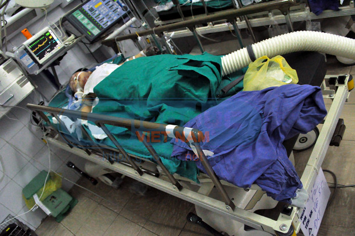 Hơn lúc nào hết, cháu Vân cùng gia đình cháu đang cần sự giúp đỡ từ đồng bào... Mọi người hãy dang tay giúp đỡ đồng bào mình trong lúc khó khăn như thế này.