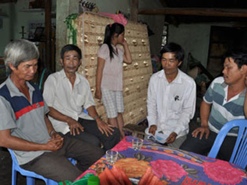 Hại đời bé gái: Chồng đồi bại, vợ ác man, An ninh - Hình sự, hiep dam, vu an hiep dam, canh giac, thieu nu, nu sinh, mang thai, quan he, bao, bao cong an, bao an ninh
