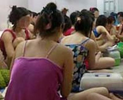 Nghiệt ngã phận bán thân chốn vùng biên ảnh 4 Nghiệt ngã phận bán thân chốn vùng biên, An ninh - Hình sự, gai ban than, gai ban dam, gai ban hoa, gai goi, vu an, te nan xa hoi, muon mat mai dam, bao, bao cong an, bao an ninh