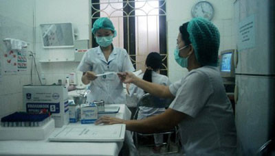 Hàng loạt chiêu "móc túi" người bệnh của bệnh viện ảnh 1