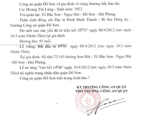 Thông báo tin buồn mẹ trưởng công an quận mất do cấp dưới ký. Ảnh: Độc giả cung cấp. Me truong cong an quan mat, gui thong bao doanh nghiep