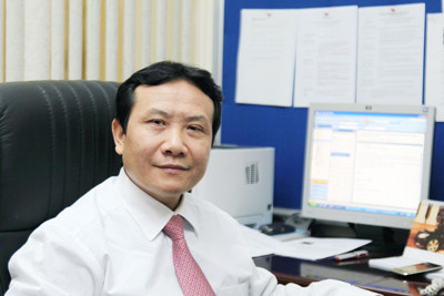 Phó Giám đốc Trung tâm Báo tin Động đất và Cảnh báo Sóng thần - PGS.TS Nguyễn Hồng Phương. Phó Giám đốc Trung tâm Báo tin Động đất và Cảnh báo Sóng thần - PGS.TS Nguyễn Hồng Phương.