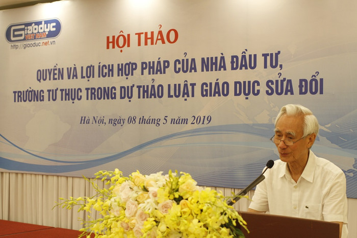 Theo thầy giáo Nguyễn Phú Cường, quy định hội đồng trường như trong dự thảo Luật Giáo dục là cồng kềnh và làm giảm sức năng động, sắc bén và quyết liệt của đơn vị chỉ đạo (ảnh Trinh Phúc). Theo thầy giáo Nguyễn Phú Cường, quy định hội đồng trường như trong dự thảo Luật Giáo dục là cồng kềnh và làm giảm sức năng động, sắc bén và quyết liệt của đơn vị chỉ đạo (ảnh Trinh Phúc).