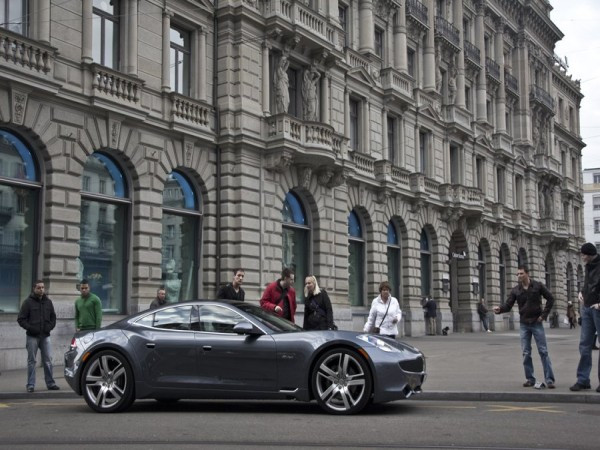 Siêu xe Fisker Karma kiểu dáng thể thao chạy bằng điện có giá khoảng 102.000 USD cho bản tiêu chuẩn và 116.000 USD cho bản cao cấp nhất. Siêu xe Fisker Karma kiểu dáng thể thao chạy bằng điện có giá khoảng 102.000 USD cho bản tiêu chuẩn và 116.000 USD cho bản cao cấp nhất.
