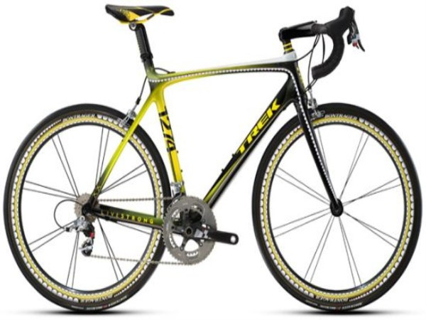 Kaws - Trek Madone Chiếc xe được bán với giá 160.000 USD trong một phiên đấu giá. Nó được thiết kế để chào mừng sự tham gia của tay đua Lance Armstrong ở giải đua Milan – San Remo (2009). Điểm độc đáo nhất ở chiếc xe là hình những chiếc răng được trang trí trên khung và vành của xe. Kaws - Trek Madone Chiếc xe được bán với giá 160.000 USD trong một phiên đấu giá. Nó được thiết kế để chào mừng sự tham gia của tay đua Lance Armstrong ở giải đua Milan – San Remo (2009). Điểm độc đáo nhất ở chiếc xe là hình những chiếc răng được trang trí trên khung và vành của xe.
