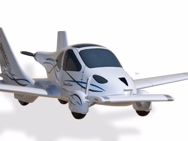 Terrafugia Transition Giá: 279.000 USD Terrafugia Transition trở thành tâm điểm của làng xe hơi trong trong triển lãm ô tô New York Auto 2012. Transition có khả năng hoạt động trên không với vận tốc 185km/h, tầm bay 725km. Khi hoạt động dưới dạng ô tô, chiếc xe có vận tốc cực đại 105km/h. Transition có thể gập cánh để chuyển từ hình thức máy bay sang ô tô chỉ trong khoảng 30 giây. Dự kiến, 10 chiếc đầu tiên sẽ đến tay khách hàng vào năm 2013.