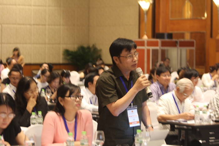 Nhiều ý kiến lo ngại về chương trình phổ thông mới (ảnh Trinh Phúc). Nhiều ý kiến lo ngại về chương trình phổ thông mới (ảnh Trinh Phúc).