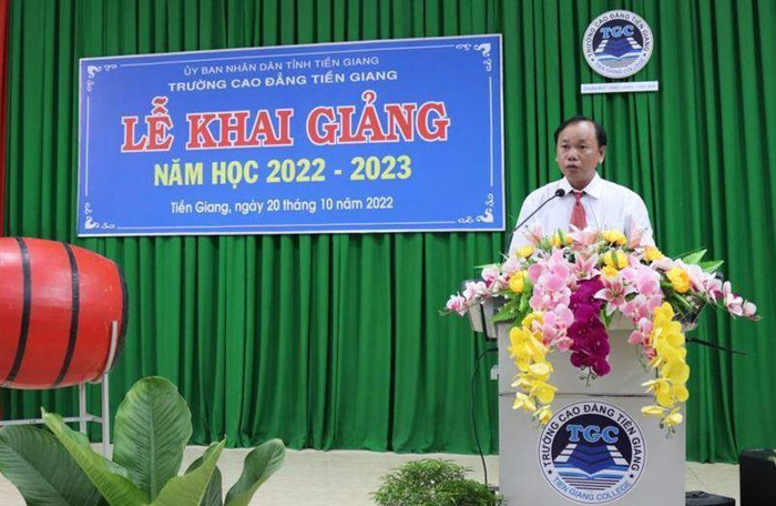 Thầy Nguyễn Quang Khải, Hiệu trưởng Trường Cao đẳng Tiền Giang, thành phố Mỹ Tho, tỉnh Tiền Giang. (Nguồn: Trường Cao đẳng Tiền Giang). Thầy Nguyễn Quang Khải, Hiệu trưởng Trường Cao đẳng Tiền Giang, thành phố Mỹ Tho, tỉnh Tiền Giang. (Nguồn: Trường Cao đẳng Tiền Giang).