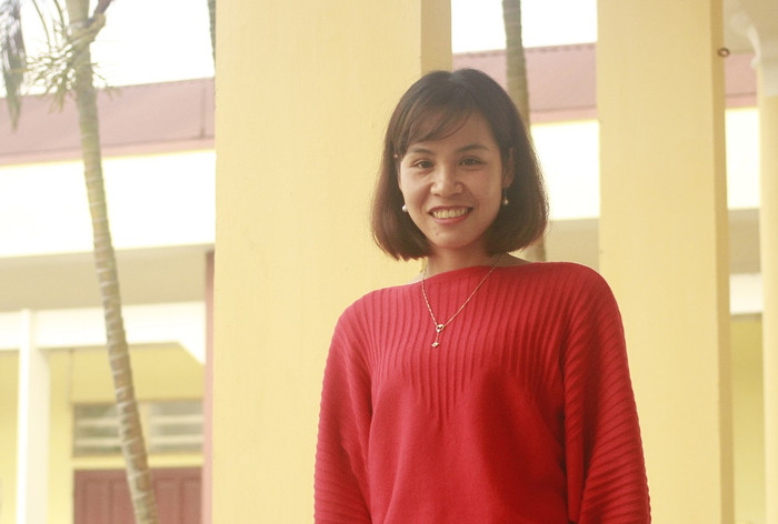 Cô giáo Hoàng Thị Thúy Nga (ảnh Trinh Phúc). Cô giáo Hoàng Thị Thúy Nga (ảnh Trinh Phúc).