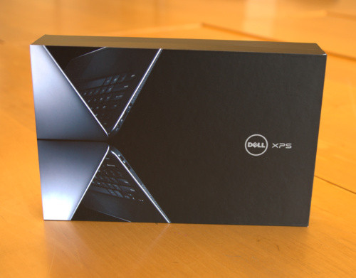 Hộp máy của Dell XPS 13.