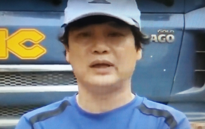 Tài xế lái xe container Đinh Văn Cường, người đã gây tại nạn tại đường Phạm Hùng. Ảnh chụp màn hình Internet.