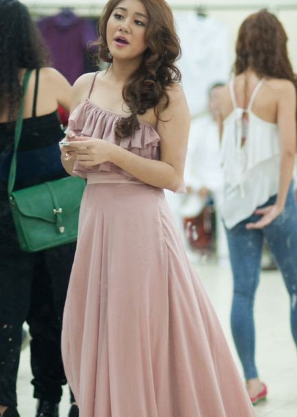 Anh Mách ơi, sắp đến giờ hát chung rồi mà anh lại chạy đi tập thể hình à? Anh Mách ơi, sắp đến giờ hát chung rồi mà anh lại chạy đi tập thể hình à?