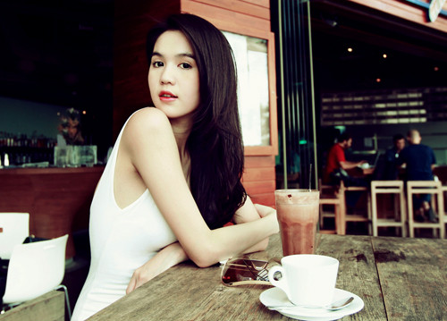 Mặc thế này trông mình sexy hơn nhưng... lạnh thật!